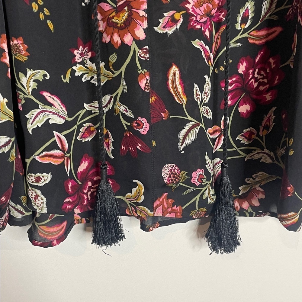 A.L.C. | Women’s 100% Silk Royal Floral Top Tassel Details Size 6 - Picture 3 of 8